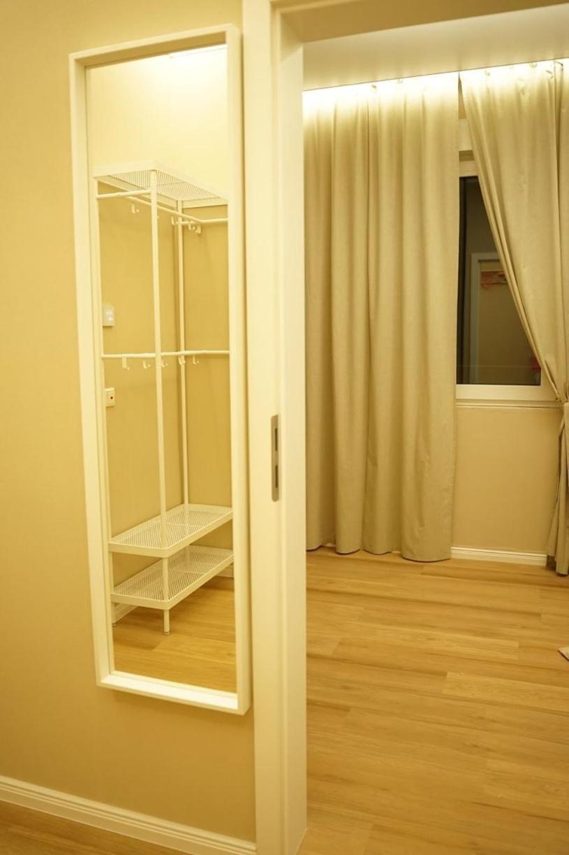 Schneider Appartement Seelze ภายนอก รูปภาพ